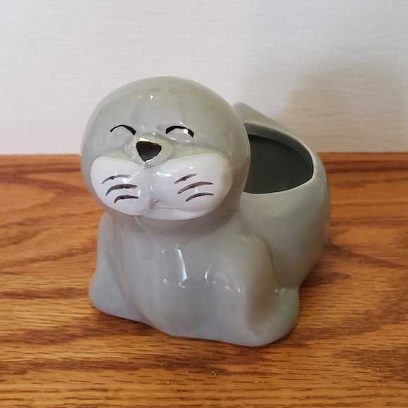 Animal Planters, New Winter 2021 4pc Set, Cardinal Polar Bear Puffin Seal - Picture 8 of 11